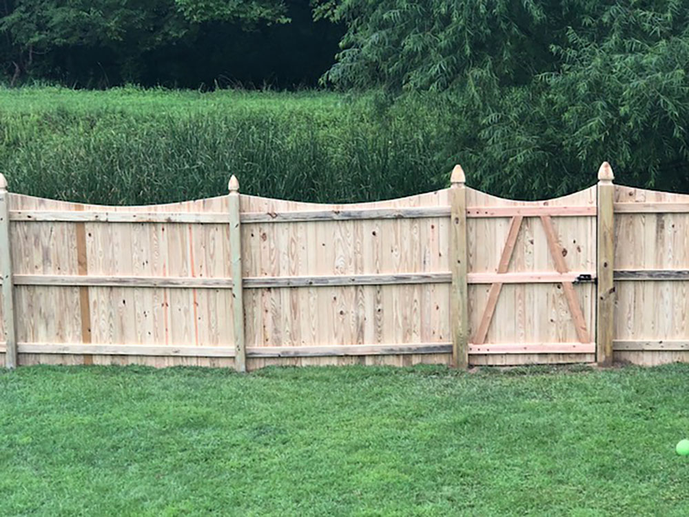 Wood Fence Supplies for Residential & Commercial Needs (Best Quality)